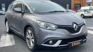 Leasing Hatchback Renault Grand Scenic 2017