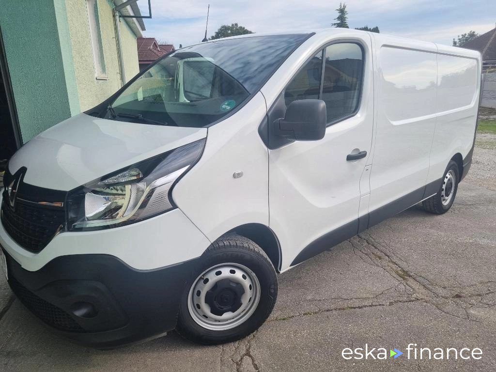 Leasing Van Renault Trafic 2022