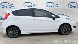 Leasing Hatchback Ford Fiesta 2017