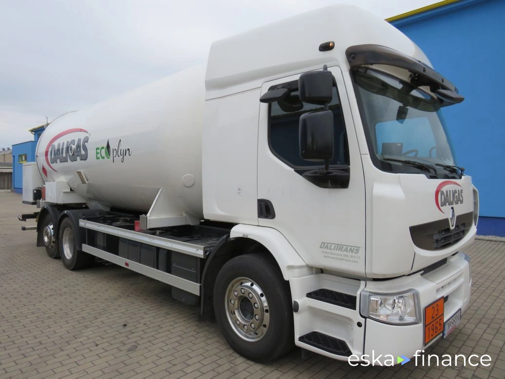 Financování Speciální nákladní automobil PREMIUM 430 DXI 2013