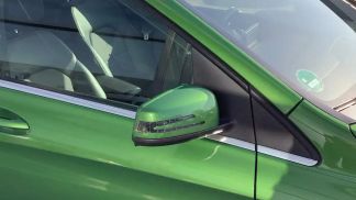 Lízing Hatchback MERCEDES B 180 2016