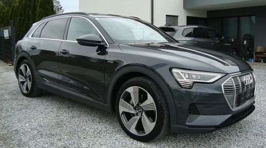 Audi e-tron 2021