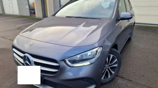 Lízing Hatchback MERCEDES B 180 2019