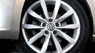 Financování Hatchback Volkswagen Golf Sportsvan 2017