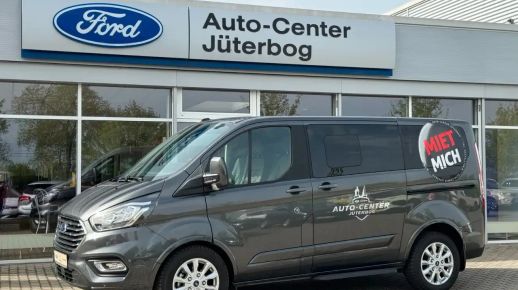 Ford Tourneo Custom 2023