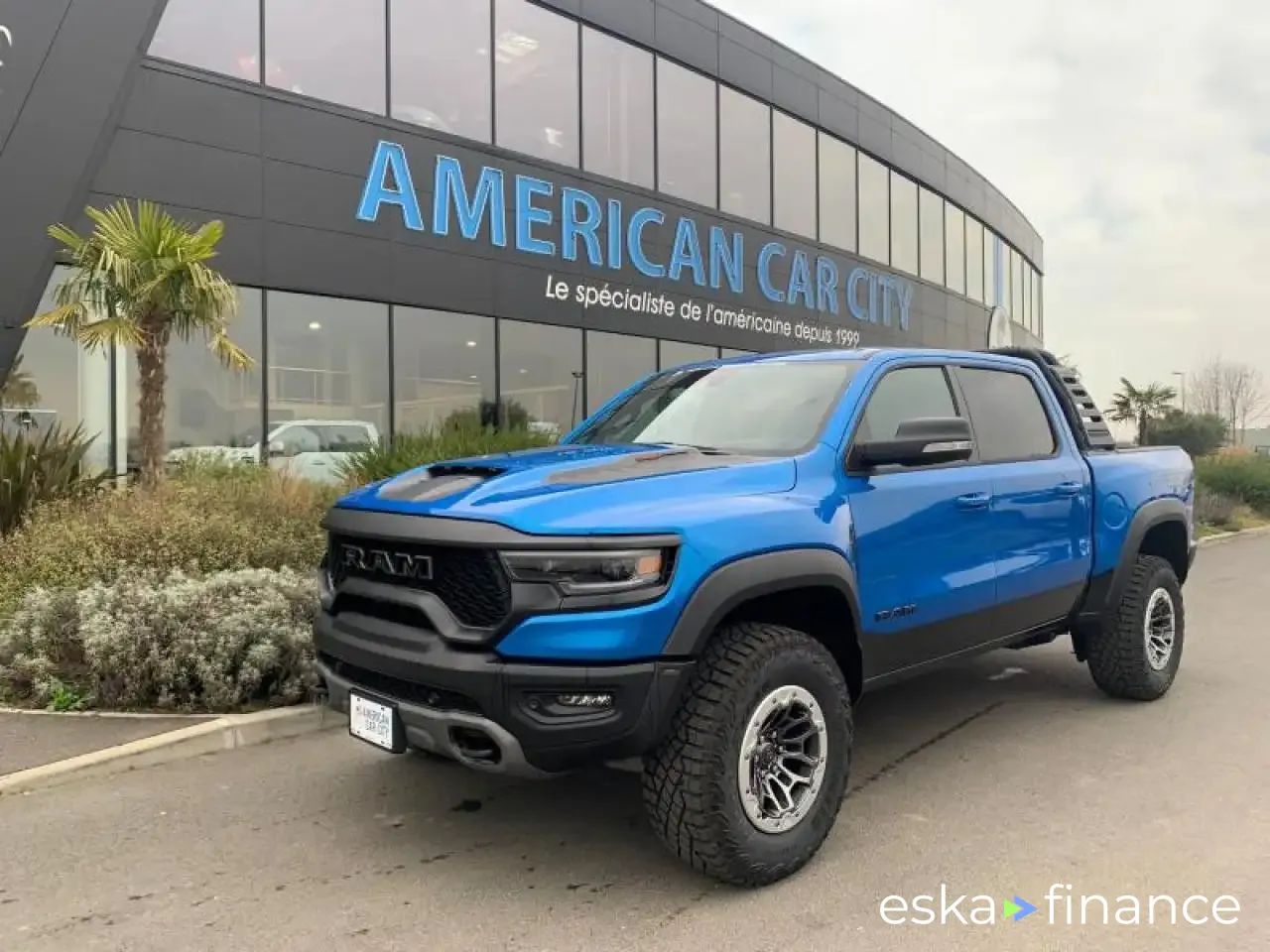 Leasing SUV Dodge RAM 2024