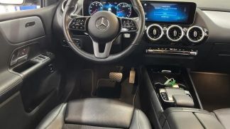 Lízing Hatchback MERCEDES B 200 2020