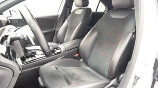 Lízing Sedan MERCEDES A 200 2019