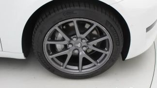 Lízing Sedan Tesla Model 3 2019