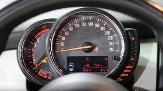Financování Hatchback MINI ONE 2014