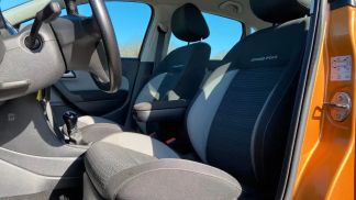Lízing Hatchback Volkswagen Polo 2015