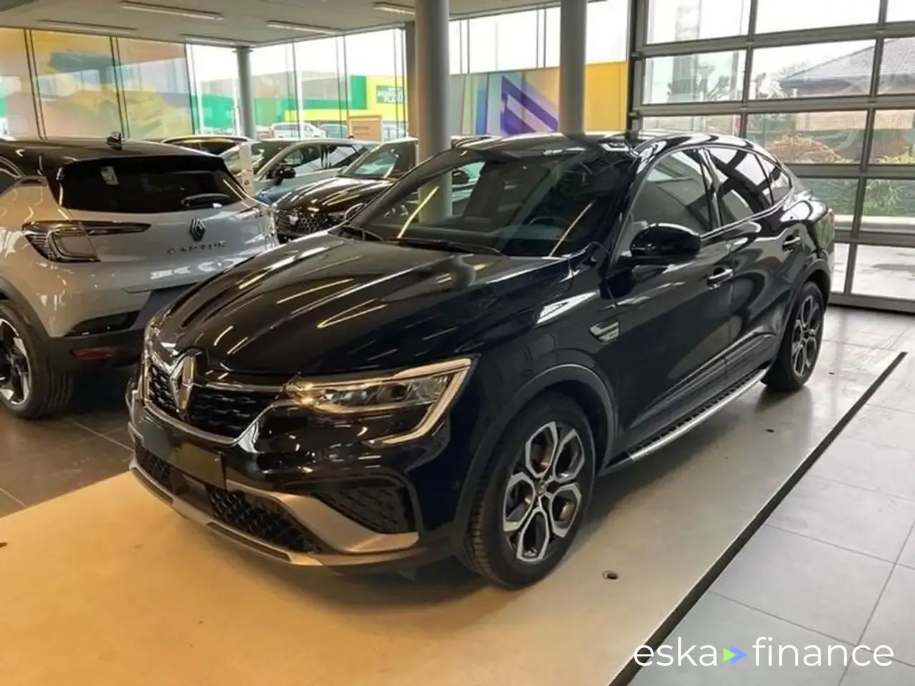 Finansowanie SUV Renault Arkana 2022