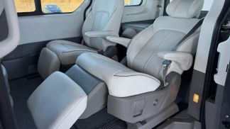 Lízing Hatchback Hyundai Staria 2025