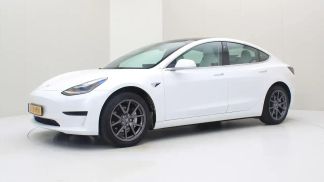 Lízing Sedan Tesla Model 3 2019