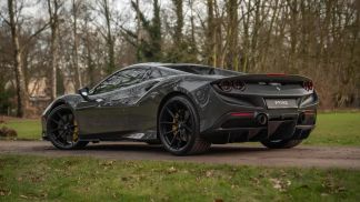 Finansowanie Zamienny Ferrari F8 SPIDER 2020