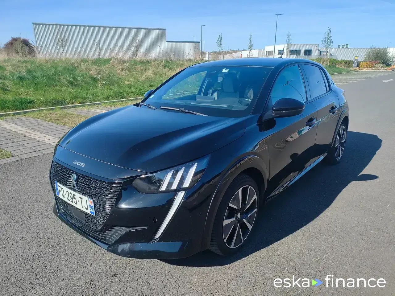 Leasing Hatchback Peugeot E-208 2020
