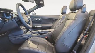 Leasing Convertible Ford Mustang 2024