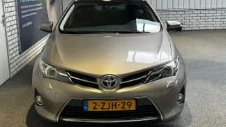 Wagon Toyota Auris 2015