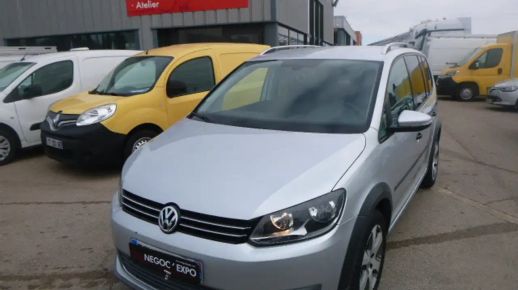 Volkswagen Touran 2011