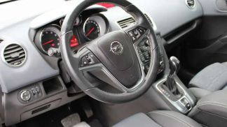 Leasing Hayon Opel Meriva 2013