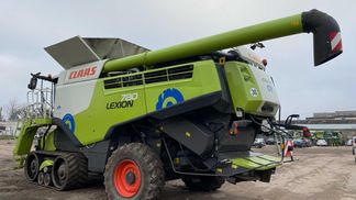 Leasing Combine grain harvester Claas Lexion 780TT 2015