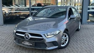 Lízing Hatchback MERCEDES A 180 2019