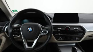 Lízing Kombi BMW 518 2020