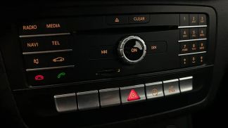 Financování Hatchback MERCEDES B 180 2016