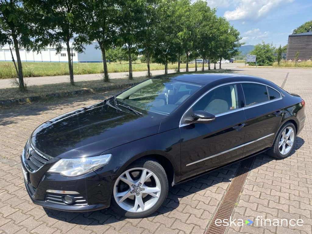 Lízing Kupé Volkswagen Passat CC 2010