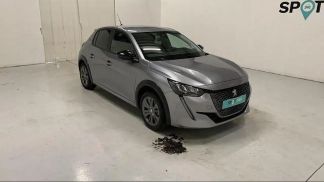 Leasing Sedan Peugeot 208 2023