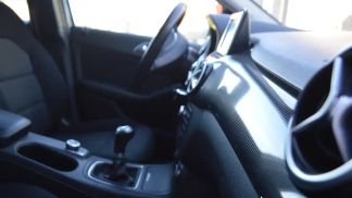 Financování Hatchback MERCEDES B 180 2014