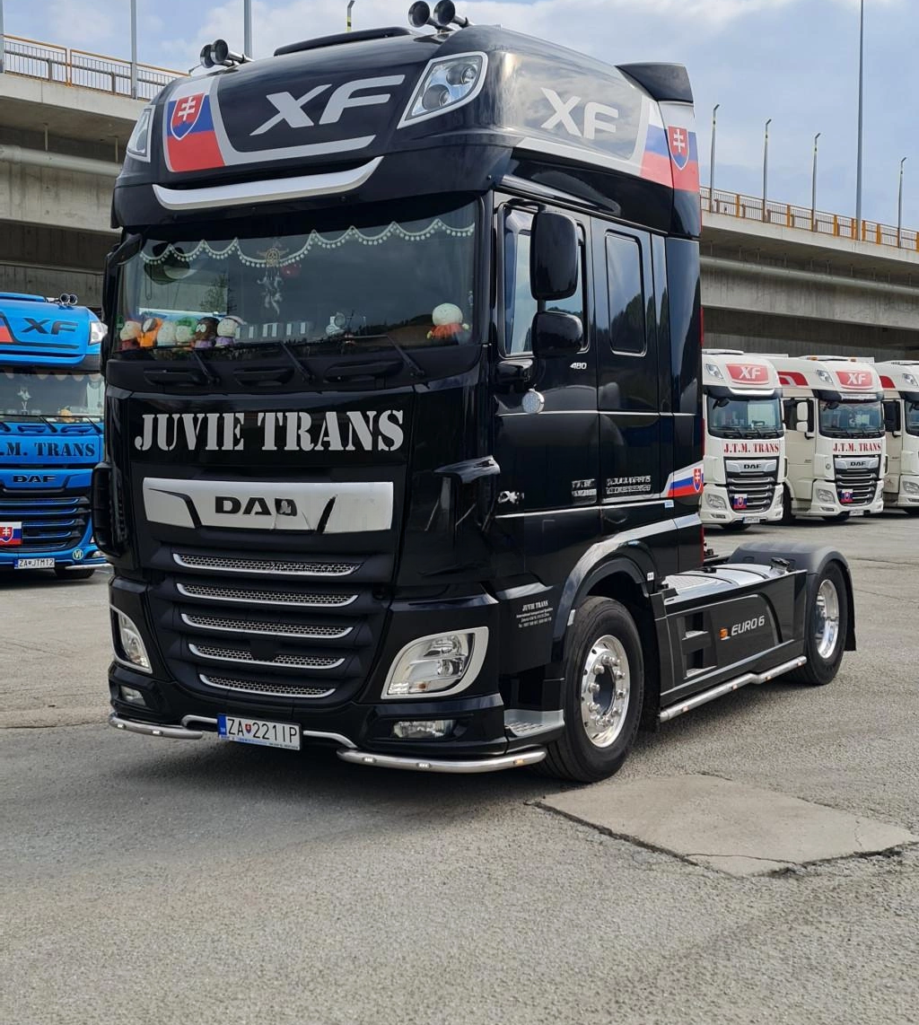 Lízing Traktor DAF XF 2020