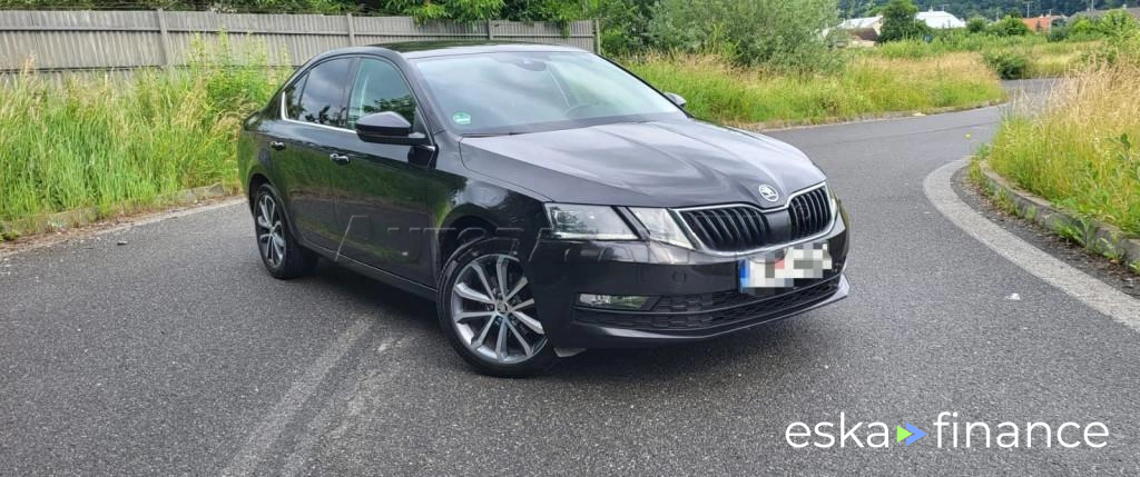 Lízing Sedan Skoda Octavia 2019