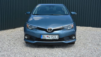 Hatchback Toyota Auris 2019