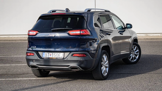 Finansowanie SUV Jeep Cherokee 2016