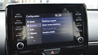 Leasing Sedan Toyota Yaris 2022