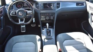 Financování Hatchback Volkswagen Golf Sportsvan 2017