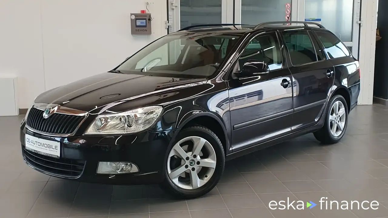 Wóz Skoda Octavia 2012