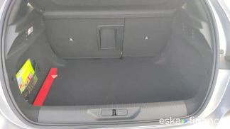 Lízing Sedan Peugeot 308 2022
