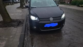 Financování Hatchback Volkswagen Touran 2012