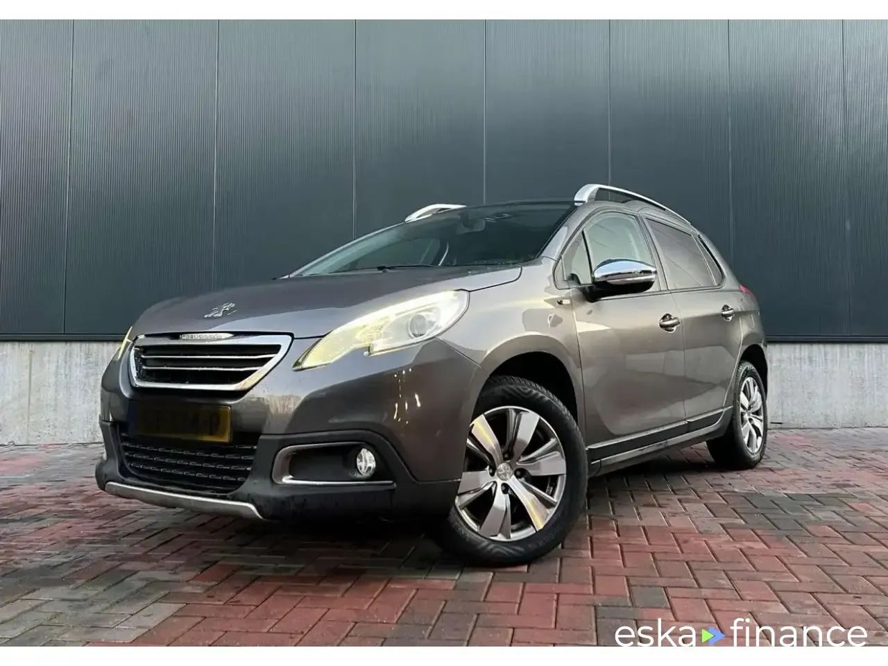 Leasing Wagon Peugeot 2008 2015