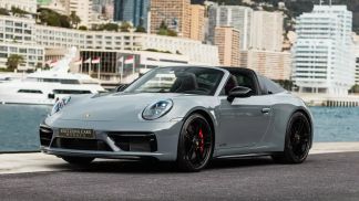 Leasing Convertible Porsche 911 2024