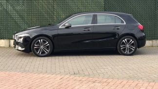 Lízing Hatchback MERCEDES A 180 2024