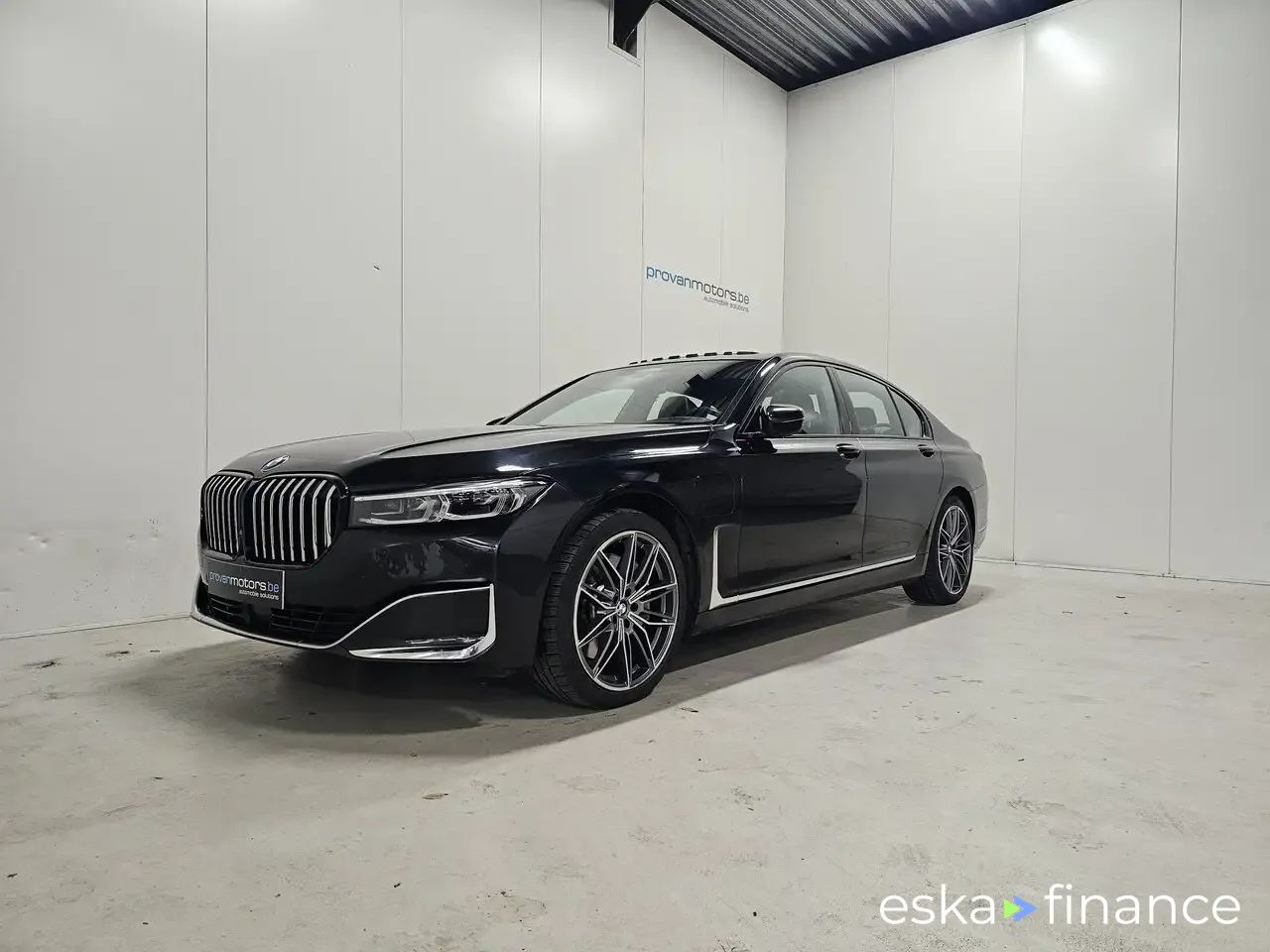 Leasing Sedan BMW 745 2020
