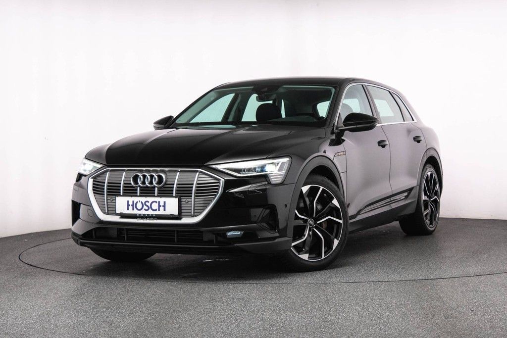 Financování SUV Audi e-tron 2022