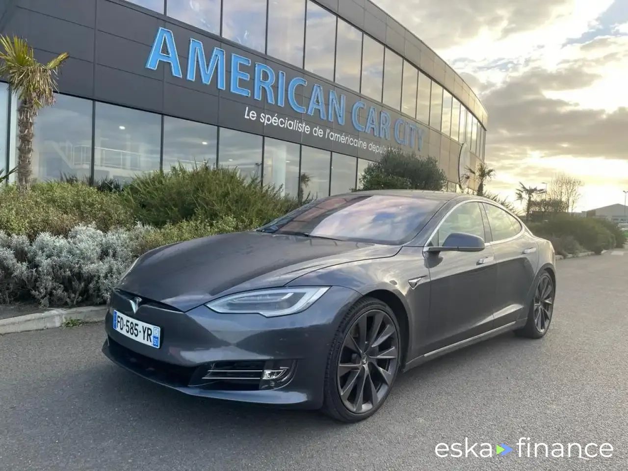 Finansowanie Sedan Tesla Model S 2019