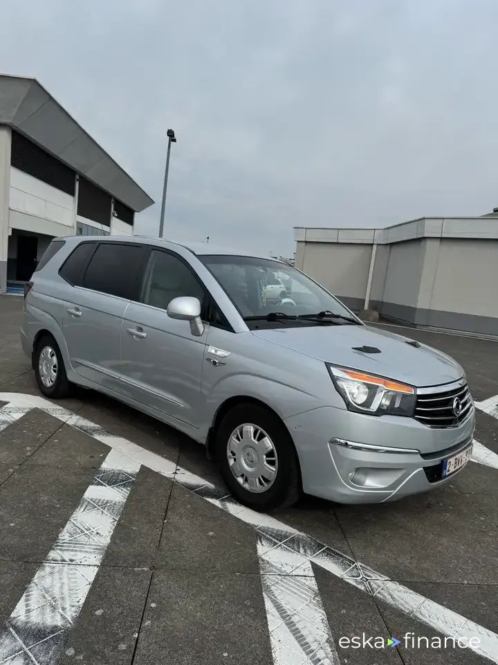 Leasing Hayon Ssangyong Rodius 2018