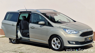 Osobná doprava Ford Grand C-Max 2016