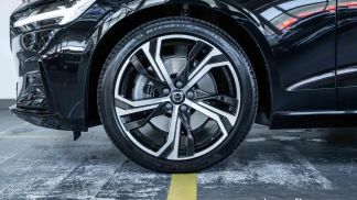 Lízing Sedan Volvo S60 2024
