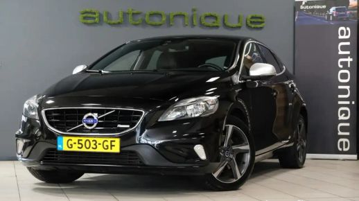 Volvo V40 2015